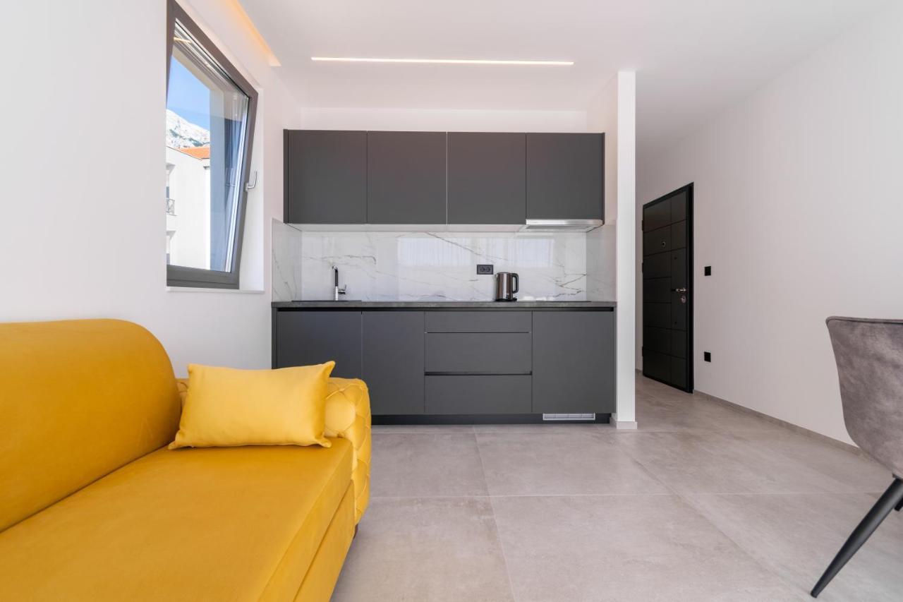 Apartmani Pino Baska Voda Exterior photo