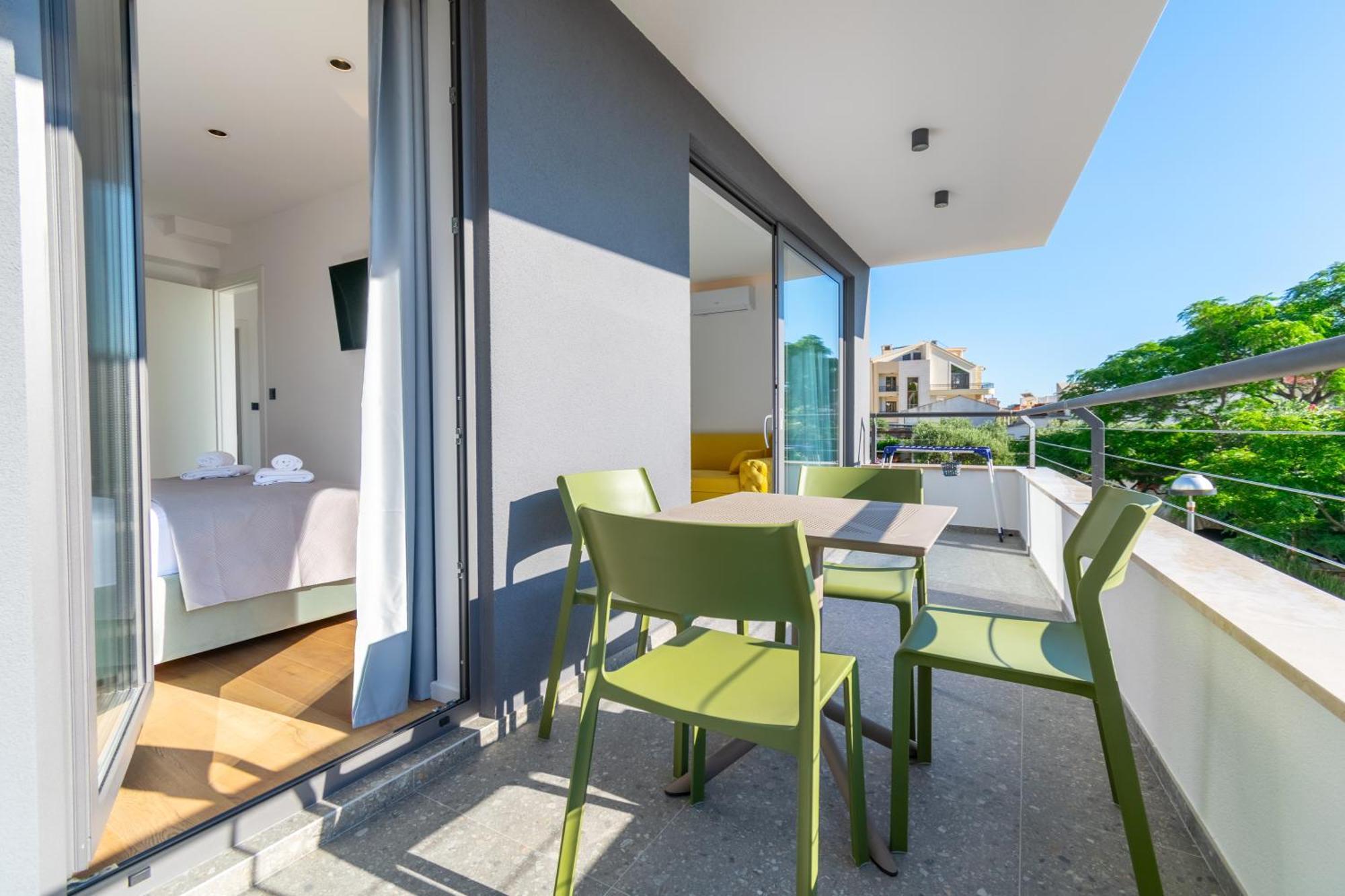 Apartmani Pino Baska Voda Exterior photo